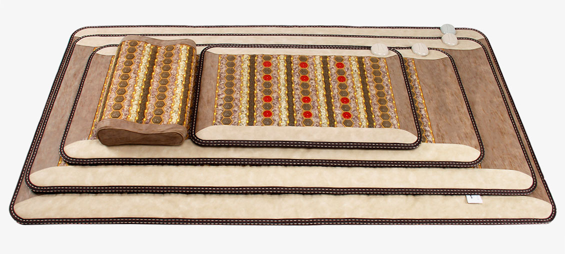 托玛琳负离子理疗套装。